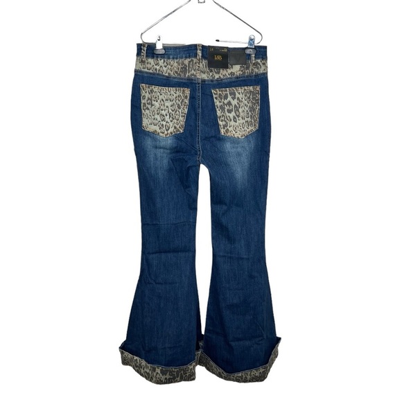 Lucky & Blessed Women’s Leopard Cuffed Denim Flare Jeans - Picture 7 of 13